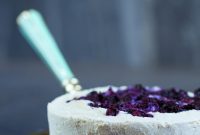 Indulgent Plant-Based Gluten-Free Blueberry Cheesecake