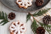 Crispy Nordic Rosette Cookies