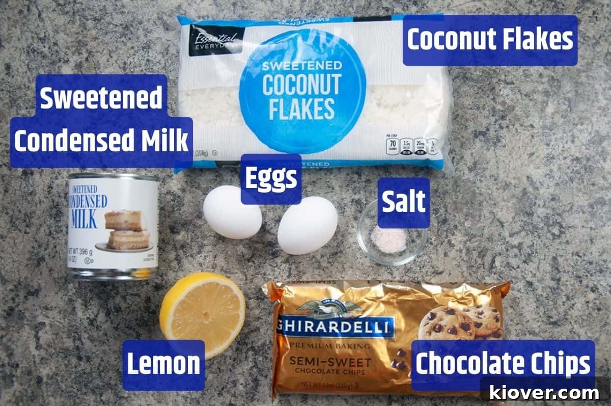 Ingredients for kokosmakronen.