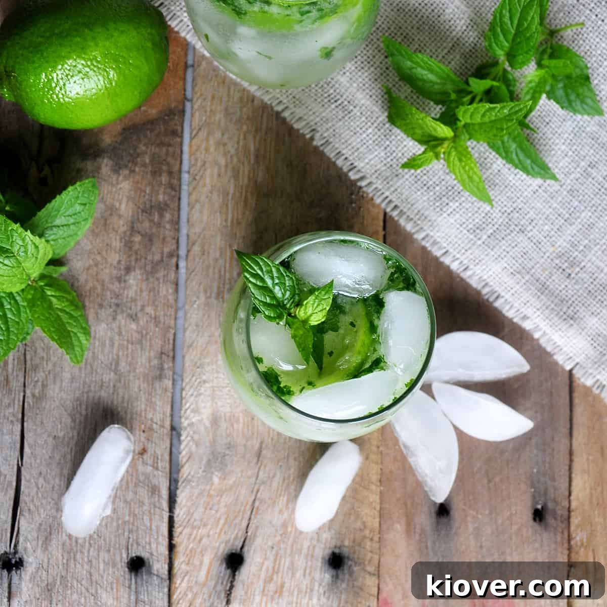 Mojito cocktail on a picnic table.