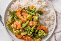 Garlic Prawn Stir-Fry with Veggies and Aromatic Sauce