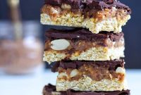 Vegan Snickers Flapjack Recipe — Chewy Peanut-Caramel Bars