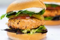 Grilled Salmon Burgers with Lemon-Dill Aioli