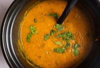 Slow Cooker Carrot and Coriander Soup Recipe for Comforting Flavor