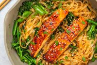 Creamy Salmon Noodle Bowl with Lemon and Dill