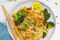 Creamy Peanut Butter Noodles with Garlic and Sesame