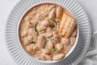 Creamy Butterbean Stew with Garlic and Herbs