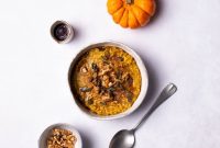 Creamy Pumpkin Oatmeal Recipe for Cozy Fall Breakfast