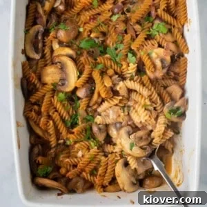 Mushroom Stroganoff Pasta Bake Square
