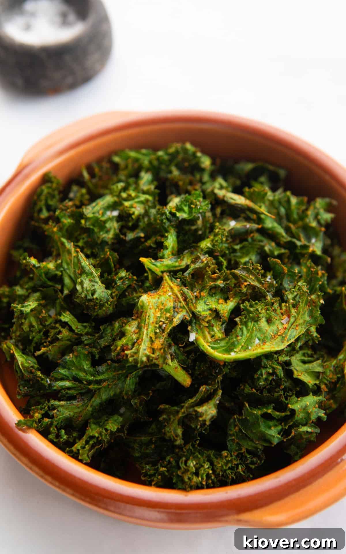 air fryer kale chips with seasonings.