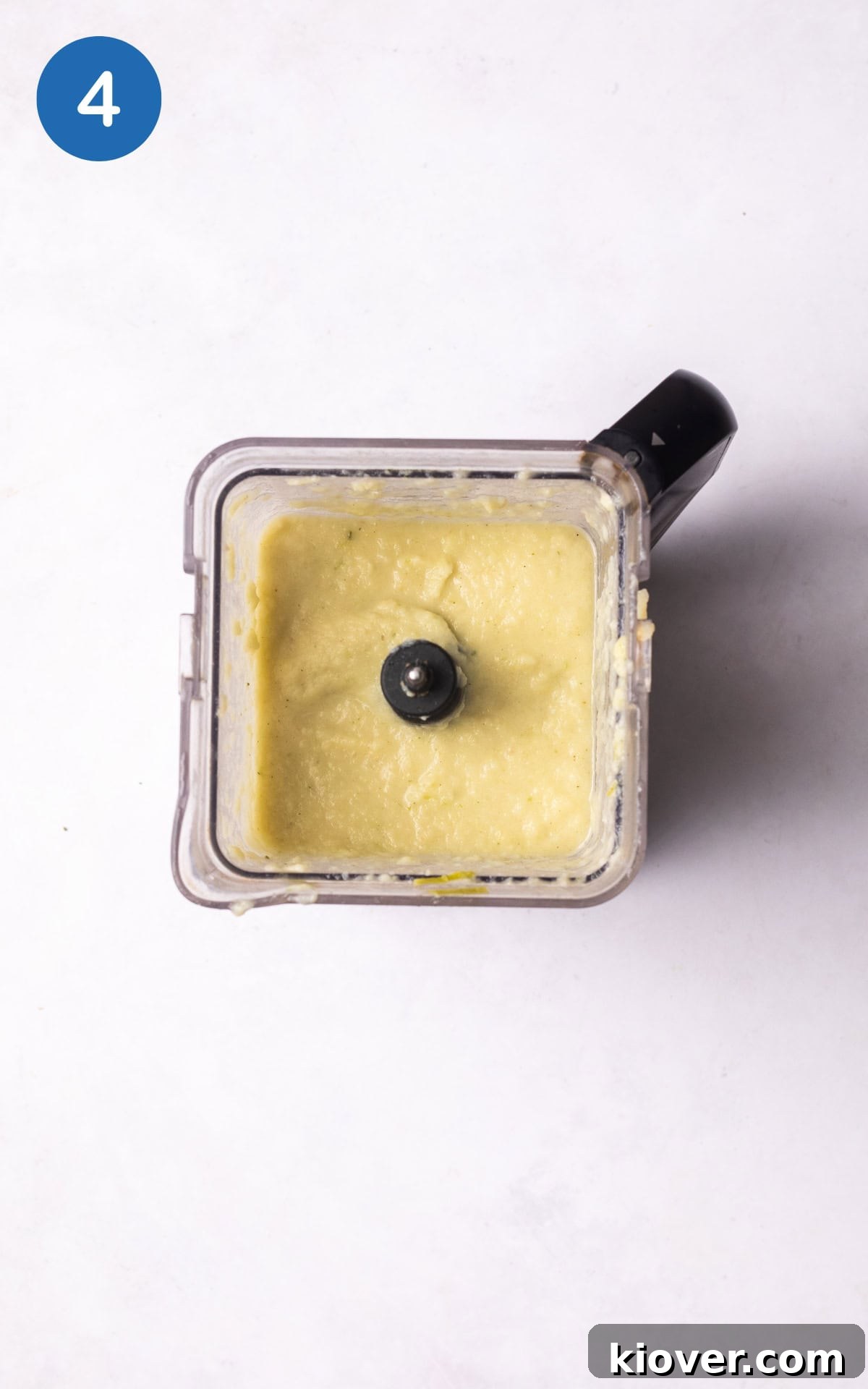 Creamy Celeriac Soup Recipe with Garlic and Thyme 7 blending ingredients for celeriac soup.