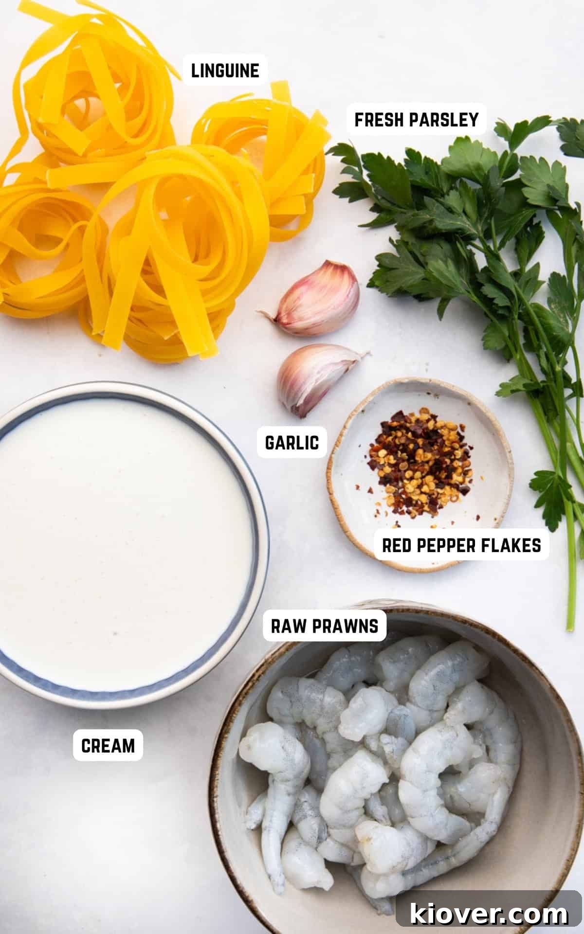 Garlic Prawn Linguine with Lemon and Fresh Parsley 3 Ingredients to make Prawn Linguine.