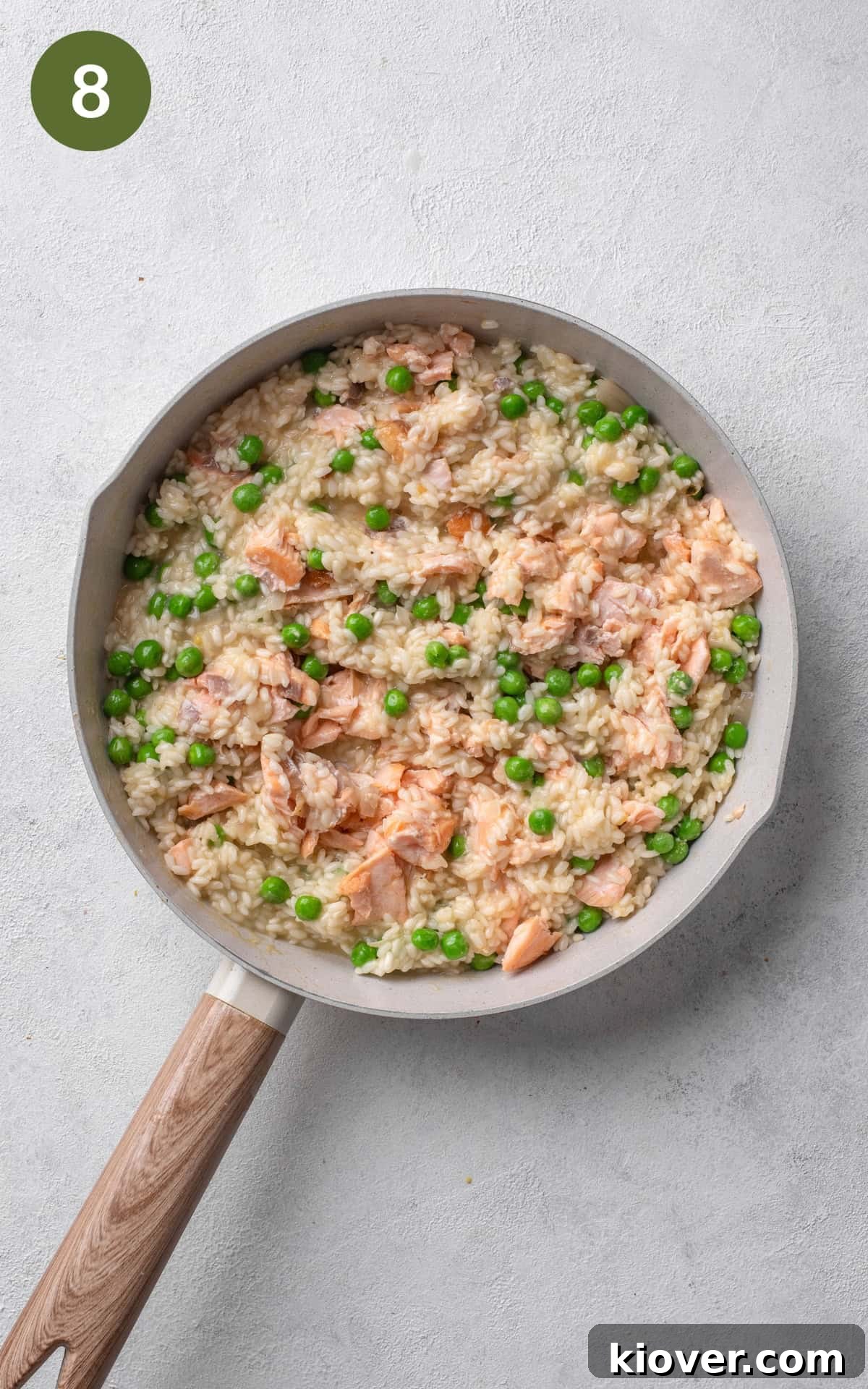 risotto with salmon and peas.