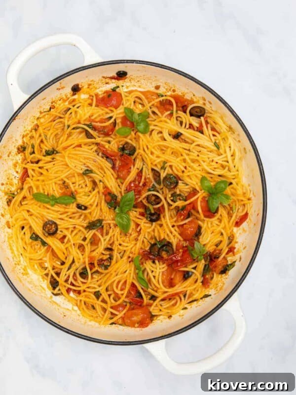10 Minute Spicy Pasta Pot