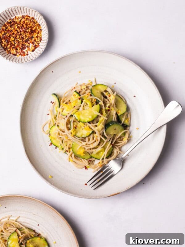 pasta with lemon and courgette.