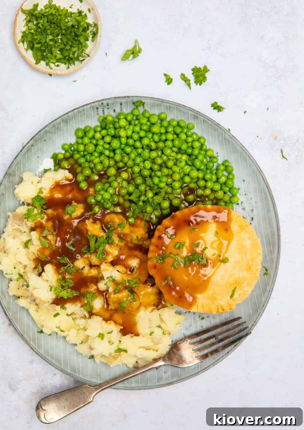 Mushroom Stroganoff Pie - Mash