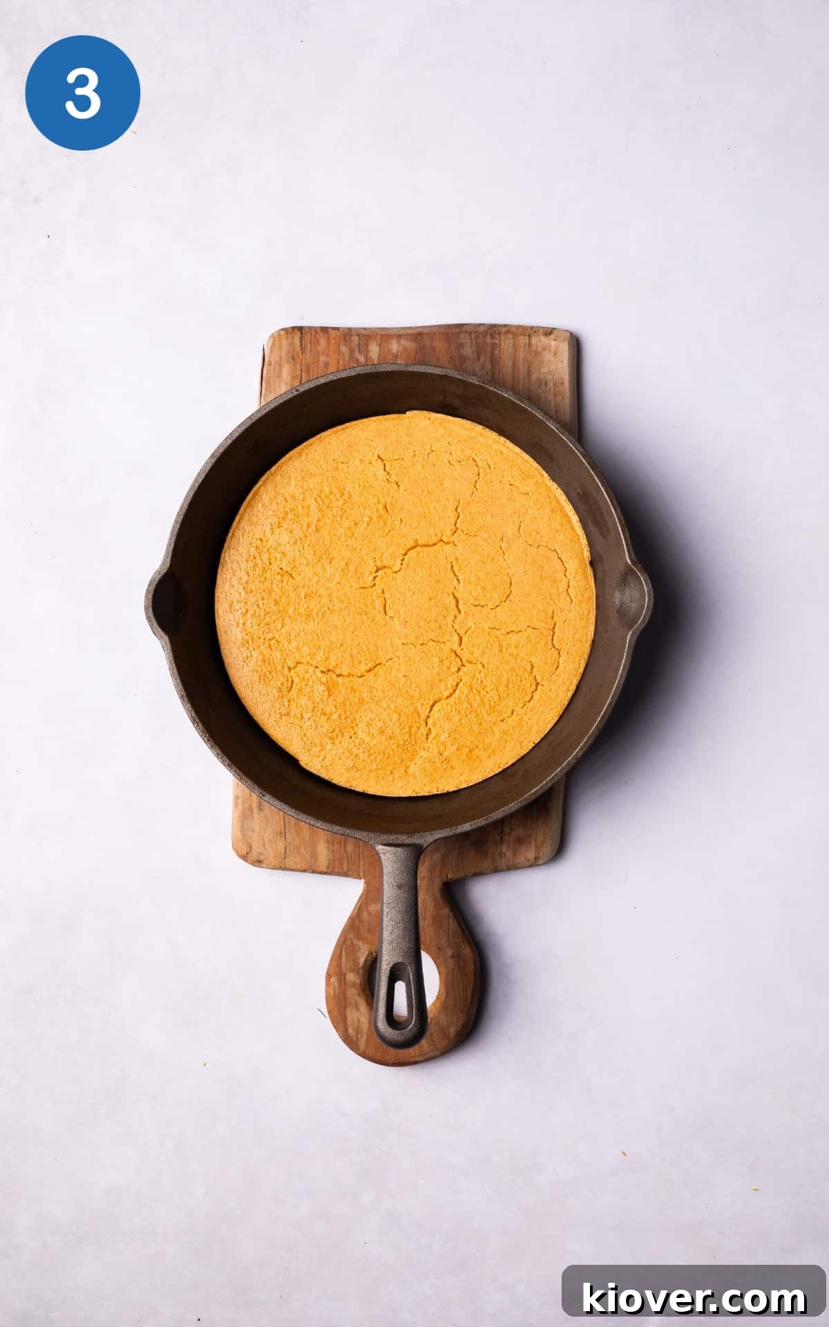 Crispy Socca Chickpea Pancake Recipe for Beginners 6 baked Socca flatbread in a pan.